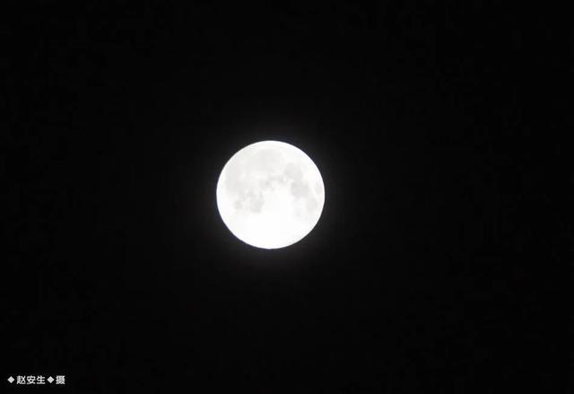 皓月千里天之水网邂逅2020年的第一个超级月亮
