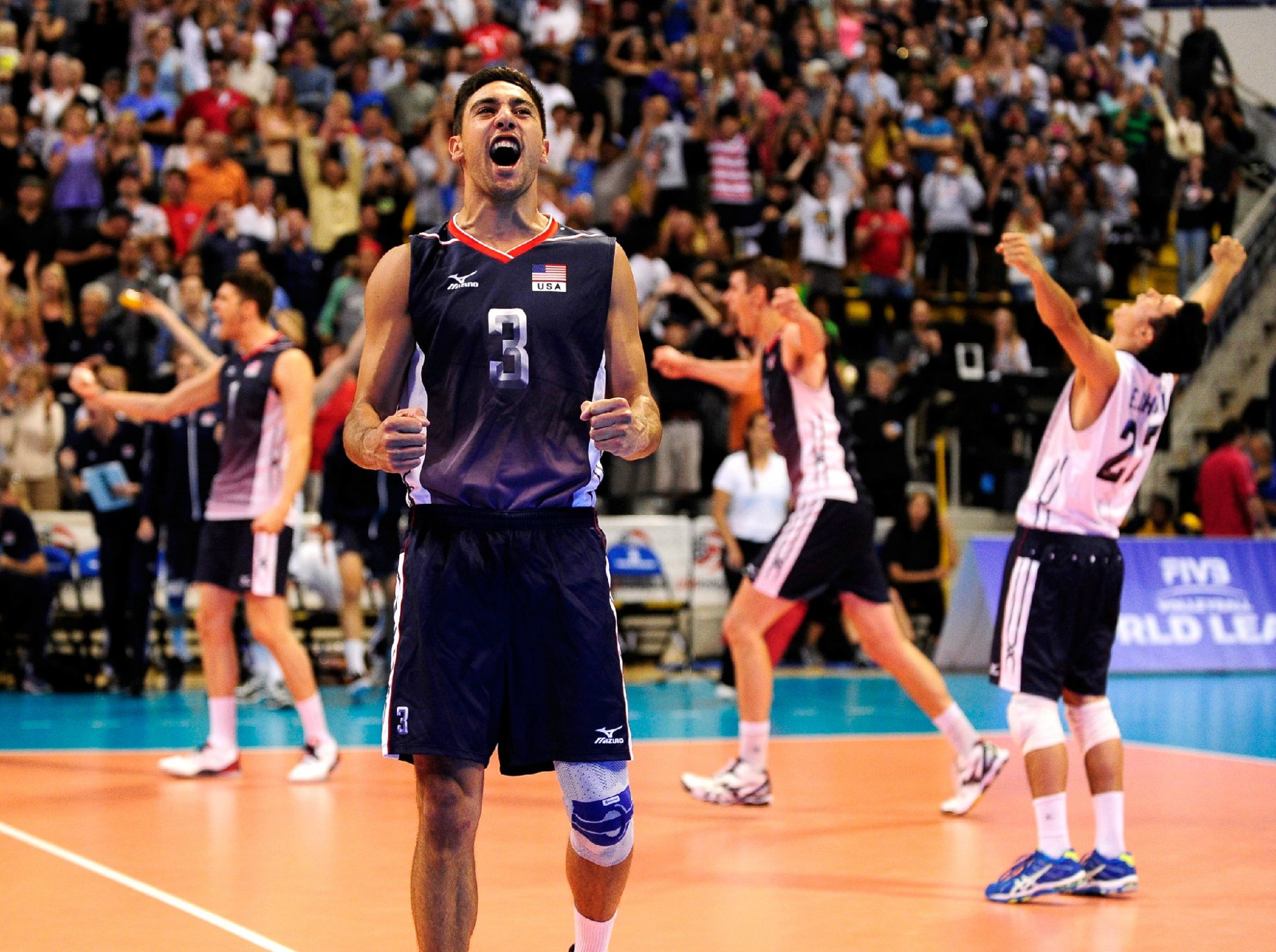 巴西男排灵魂人物布鲁诺回归巴超,卢卡莱利将征战意甲!