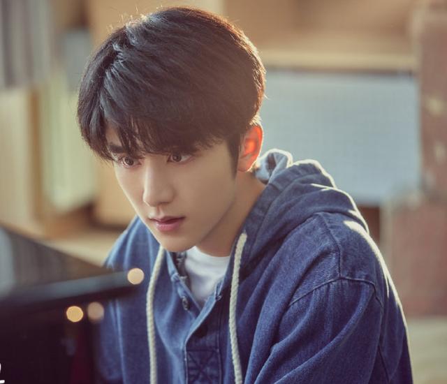 《冰糖炖雪梨》再官宣,新剧照甜蜜升级,主题曲好听到耳朵怀孕|张新成