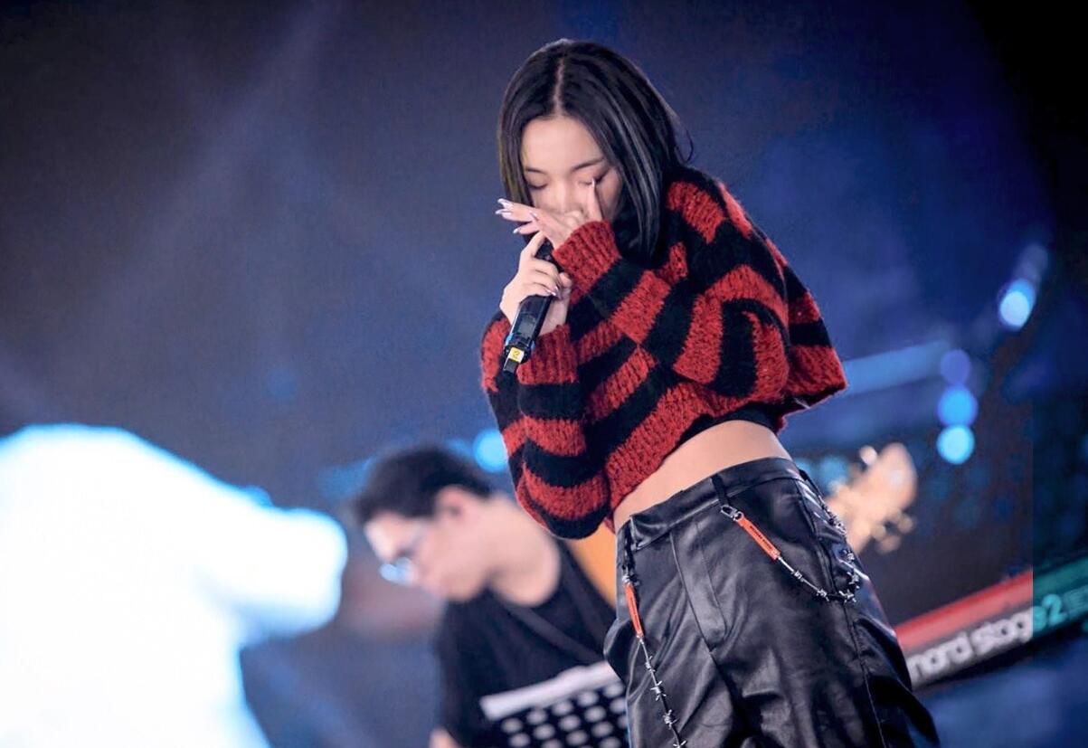 刘柏辛奇袭华晨宇走红,这段经历却鲜有人知,她来头