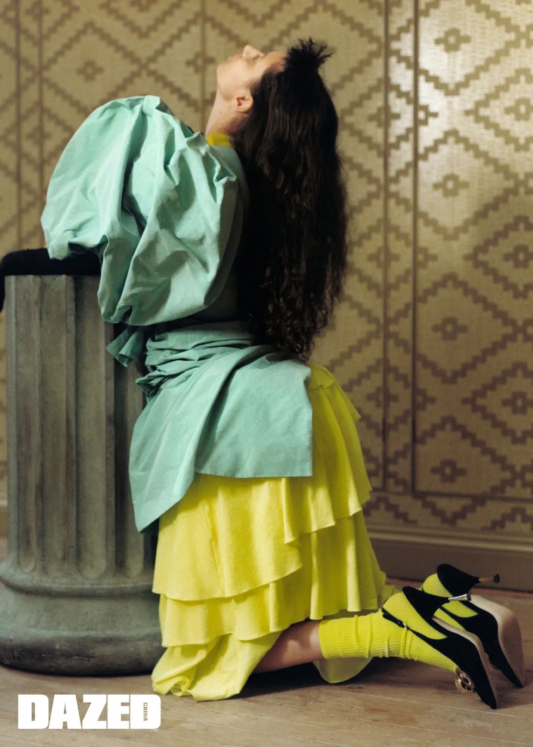 alex brownsell@streeters使用k07rastase置景设计:alice