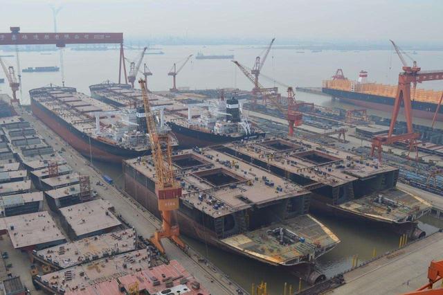 中国造船厂已全面复工，大批特种船舶优先开工，竟排在055之前