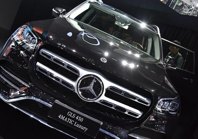 高富帅也有烦恼：手持120万，宝马X7和奔驰GLS怎么选？