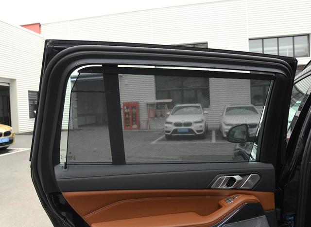 高富帅也有烦恼：手持120万，宝马X7和奔驰GLS怎么选？