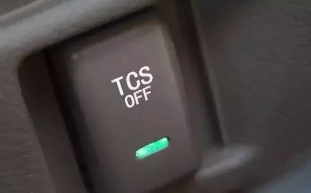 车上有刺客、坐着看月亮？这些故障灯都是什么鬼？