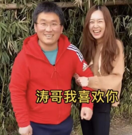 一夜爆红的姜涛什么来头?十年沉淀终爆发,如今和女徒弟笑傲江湖