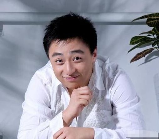 董可飞是谁?安家,完美关系,庆余年都有他,但出道17年才走红