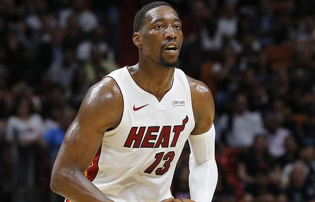 四星轰77 27 13锤爆一哥,狂飙17记三分|黄蜂|格拉汉姆|热火_新浪新闻