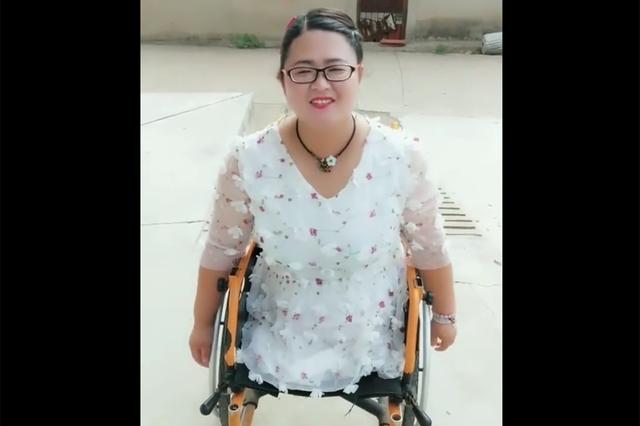 6年前那个坚持要当妈妈的无腿妻子,诞下双胞胎后,如今活成这样