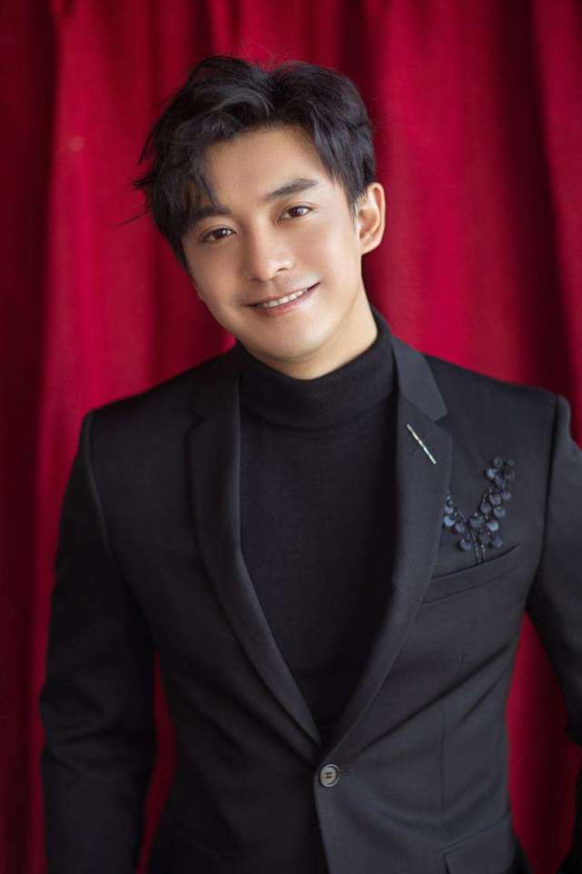 李佳航新剧猎心者上映张伟大律师变天才微反应分析专家