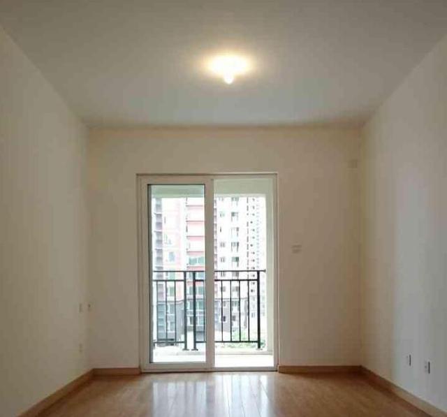 晒晒98㎡万科精装房,不做吊顶和背景墙,效果简洁清新又大气