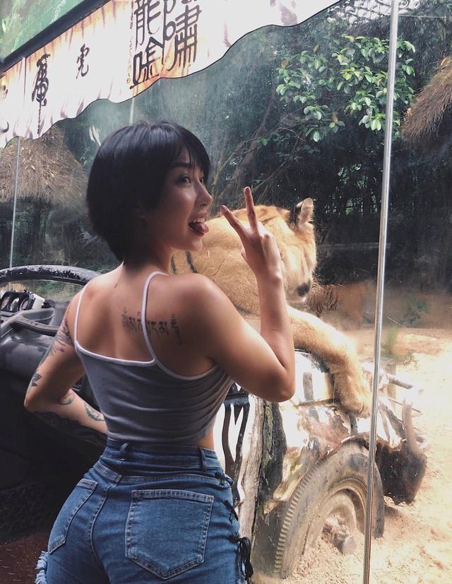 中国美女宋昱欣,臀神称号名不虚传,你想拥有吗?__财经头条