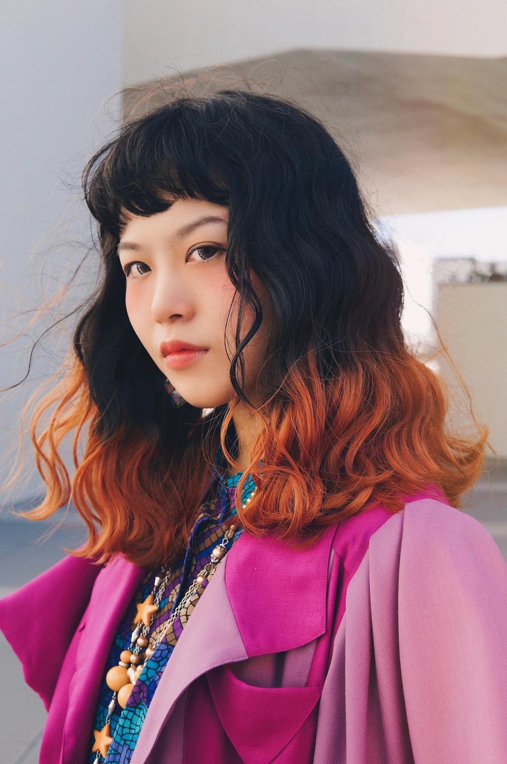 梨泰院class3大女角发型点评金多美裙摆挑染追起来