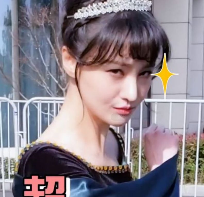 郑爽cos安娜公主, 无滤镜生图被疯传,这颜值是真实存在的