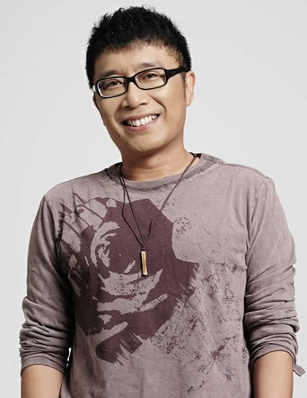 凭借一首歌赚3亿四次登春晚如今隐退娱乐圈转行当音乐老师