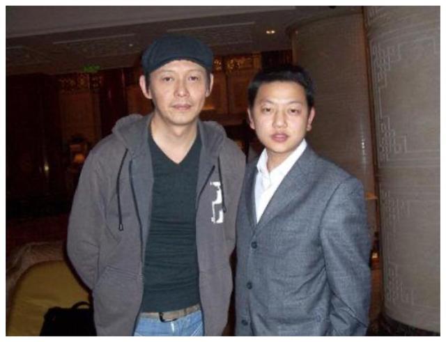 "主持元老"程前:曾是倪萍搭档,还是董卿前男友,现惨淡无人识