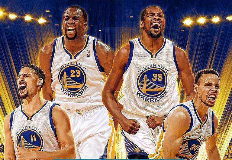 库里5年3冠为何fmvp才4票?只是因为他穿安德玛,还是他不配?