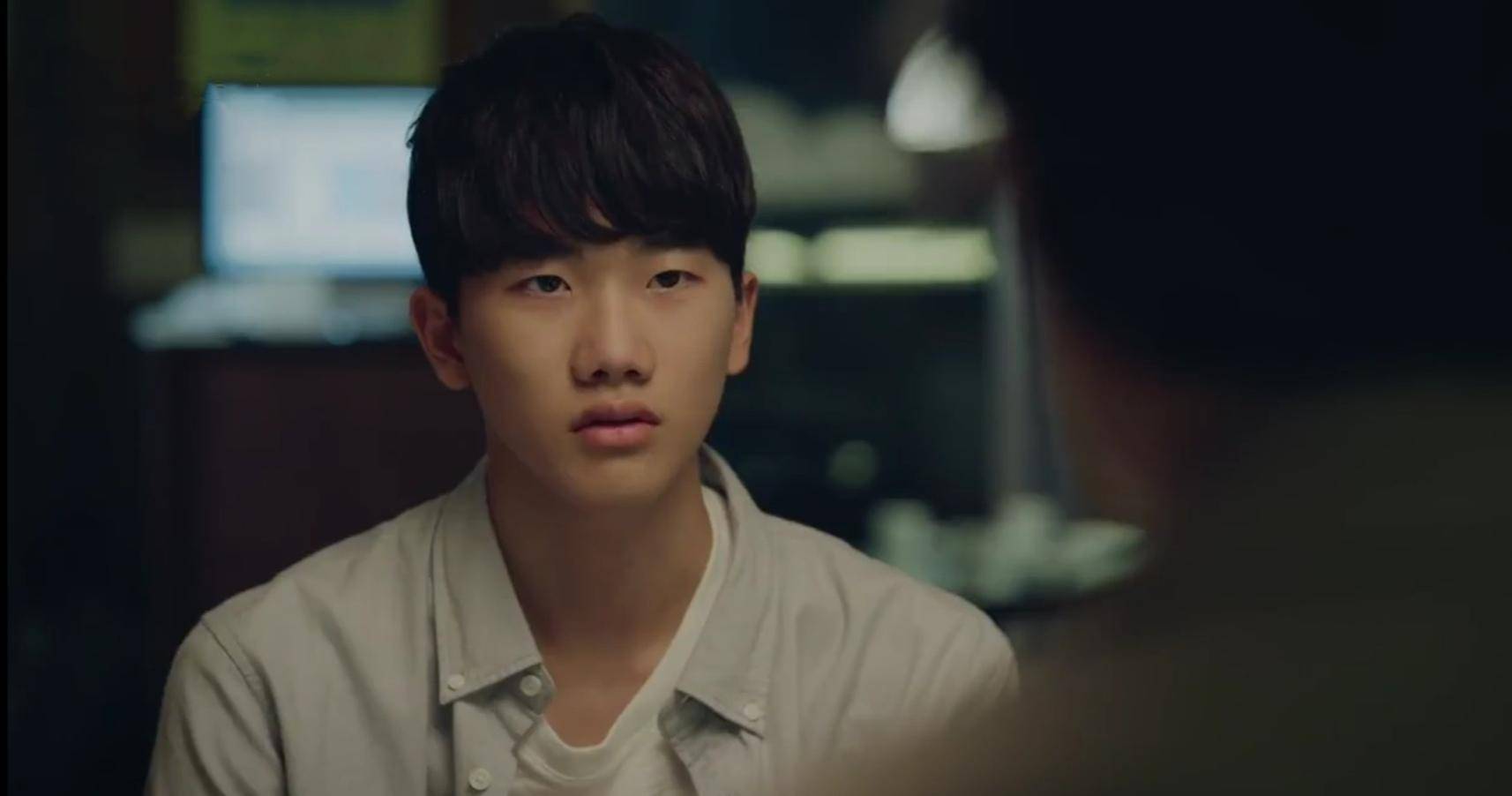 韩剧《无人知晓》爆火!豆瓣8.4分,47岁女主跨越19年追寻真凶