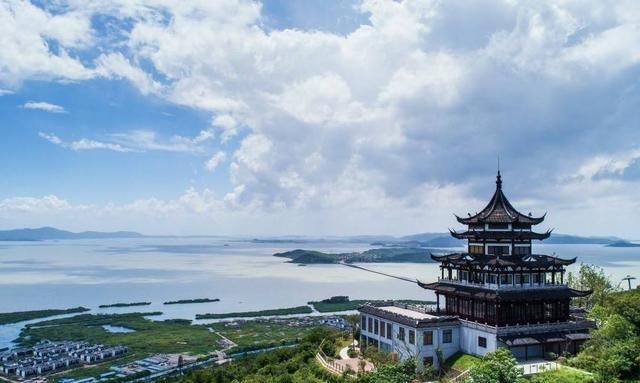 2020安徽省太湖县中_安徽省太湖中学举行2020-2021学年第一学期“道德讲堂