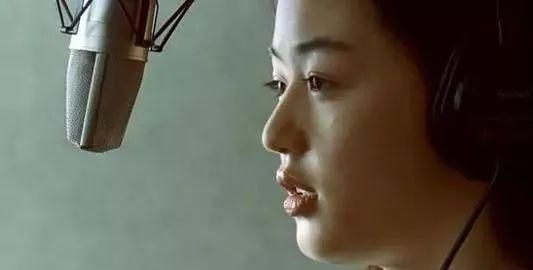 全智贤没白美得惊艳性感|我的野蛮女友|全智贤|大钟奖_新浪新闻