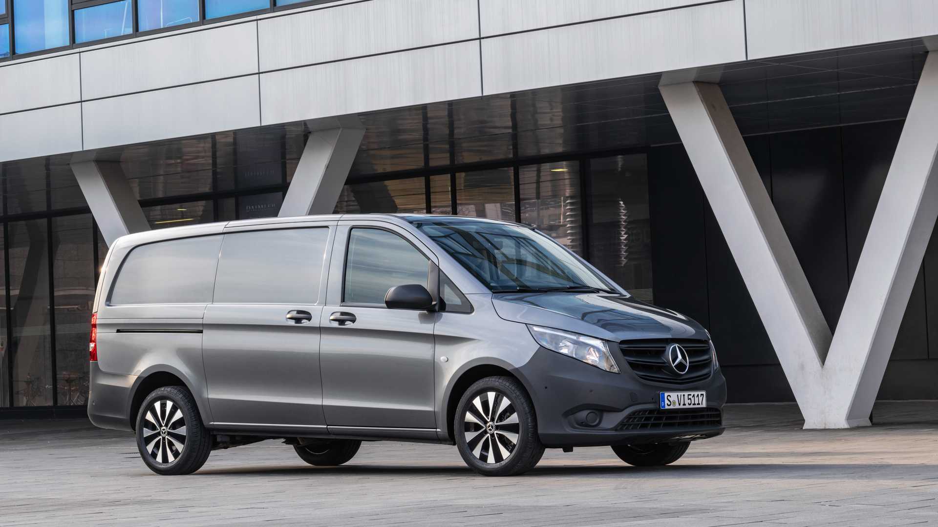 老样子小升级!2020款奔驰威霆官图发布!