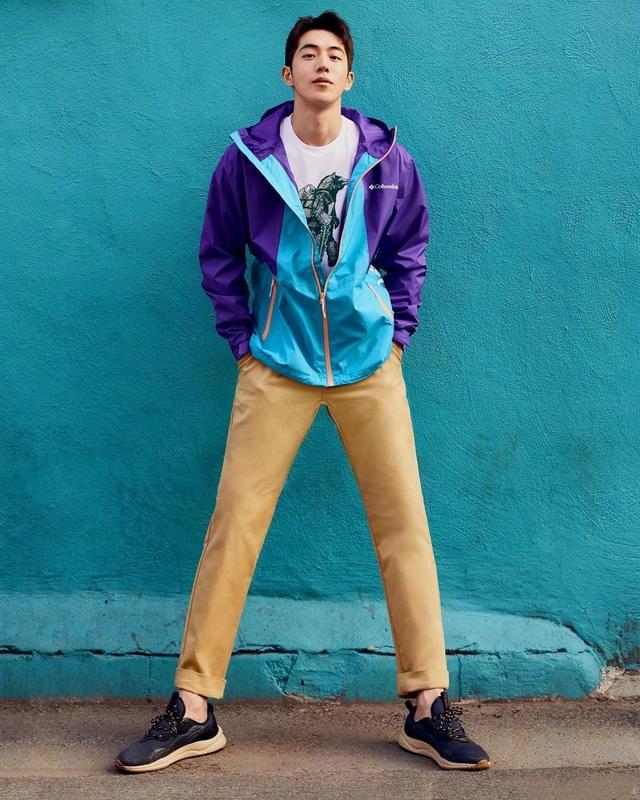 南柱赫春季画报本色出演阳光少年浑身散发着青春荷尔蒙气息