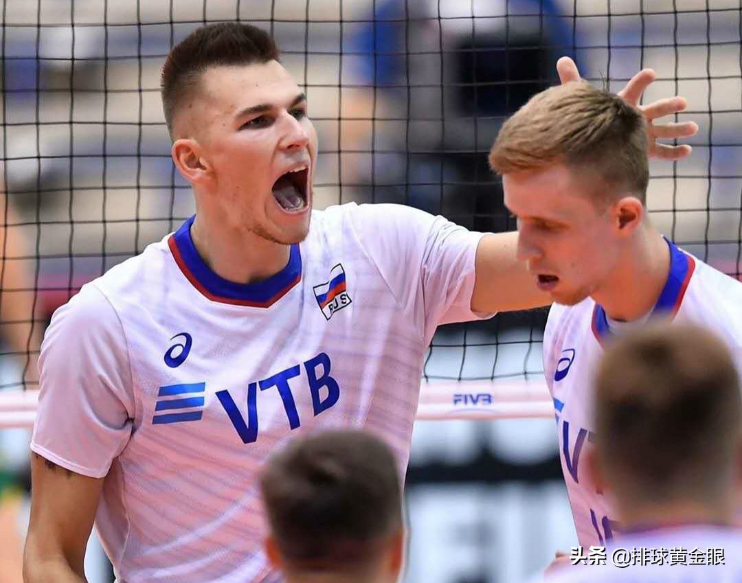 俄罗斯男排95小鲜肉亚科夫列夫,身材颜值满分,获世联赛最佳副攻