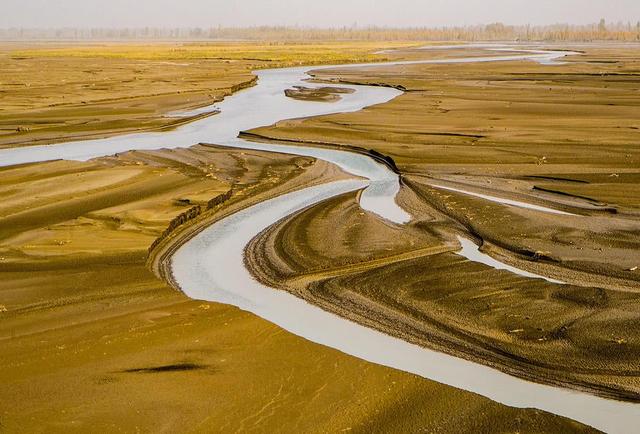 我国第一大内流河,长2179千米,曾注入罗布泊,位居世界第五|新疆|河流