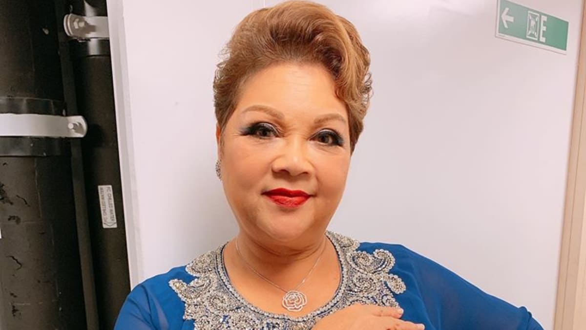 "肥妈"玛利亚分享种菜视频,豪宅超大后花园曝光!