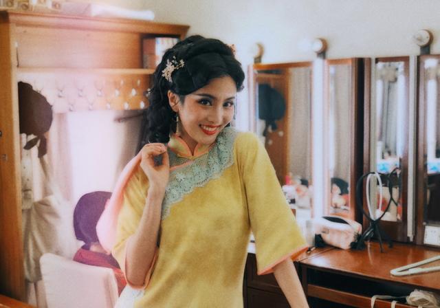 赵继伟的女友叫王君瑞,目前是一名演员,在北京人民艺术剧院表演话剧.