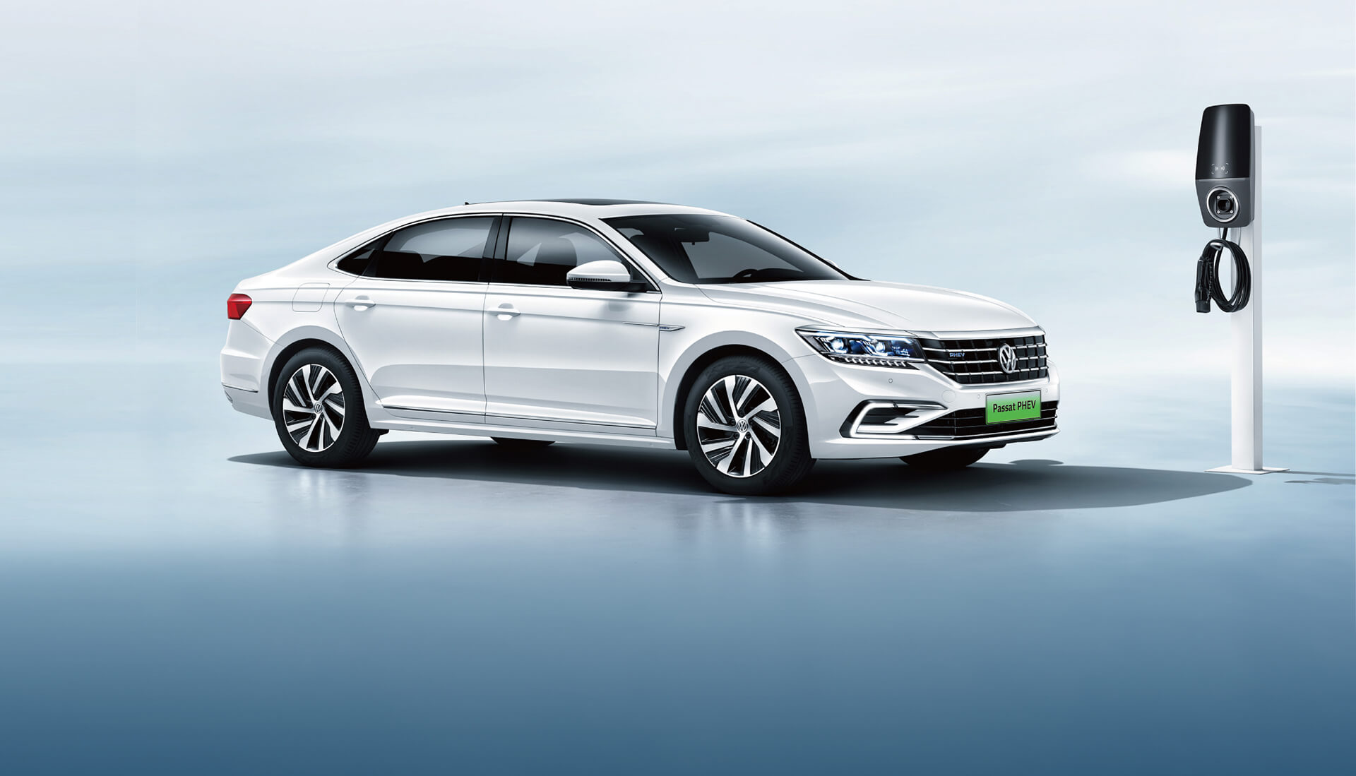 帕萨特插电混动新能源是如何成为爆款的?-新浪汽车