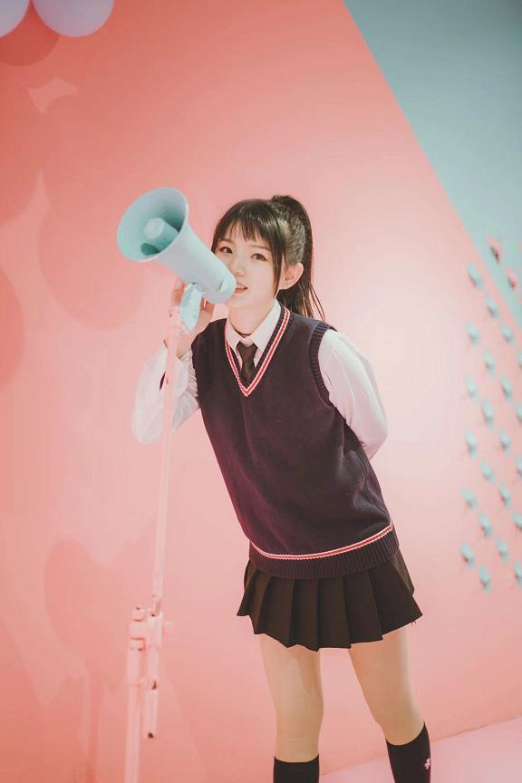 鹿小町告诉你如何成为平台cf一姐