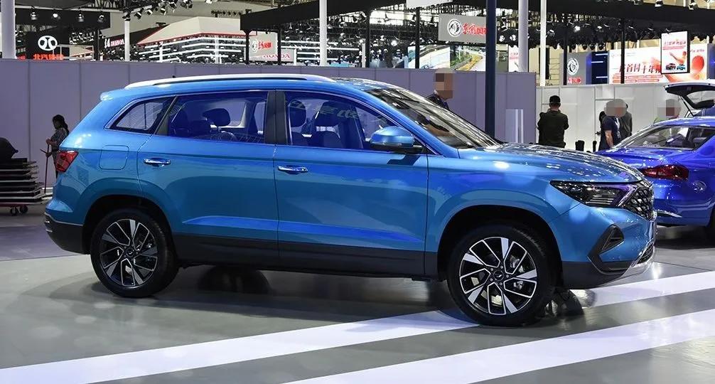 上市新车提前看，宋经典版、捷达VS7、哪吒U，谁能引起你注意？