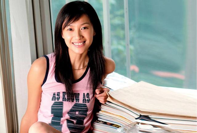 1996年,王朔为了徐静蕾和沈旭佳离婚,沈旭佳现在过得怎么样了?