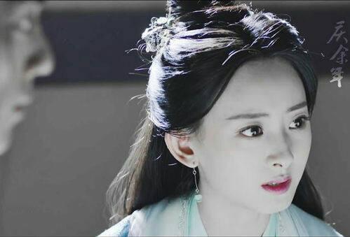 不得不说,她的颜值和同为女主角的李沁饰演的林婉儿可是不分上下的.