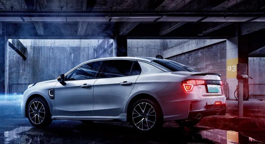 想来点与众不同？20万级高颜值混动轿车推荐