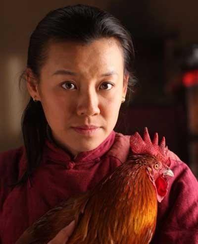 上亿豪门阔太爱演戏,跑龙套多年只为兴趣,无意间红遍全国