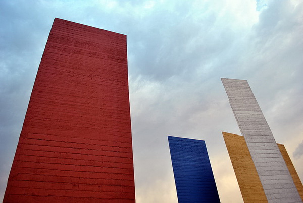 luis barragan 巴拉干代表作:潘道菲尼府邸国籍:意大利编号:b1182.