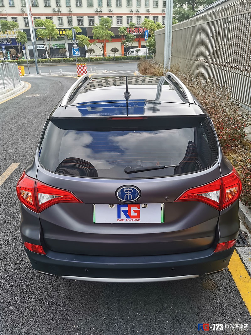 比亚迪宋dm车身改色膜 rg瑞集改色膜深圳龙华加盟店出品