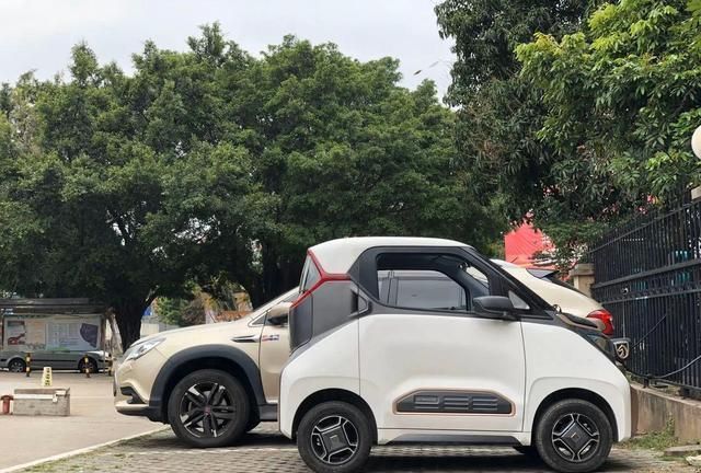 去年卖出6万多台,三门两座,比奔驰smart都好看-新浪汽车