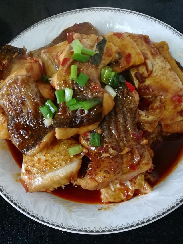 不用油炸的红烧鱼块