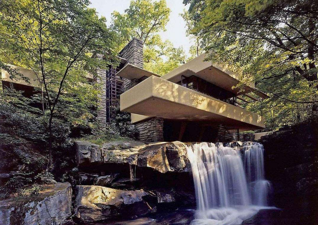 其实这座别墅虽说"亏"但是还是有很多优点的,首先这座别墅的面积还是