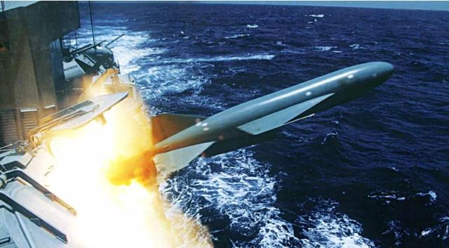 75吨的小艇,几分钟便击沉一艘2500吨的大舰|以色列|导弹艇|冥河导弹