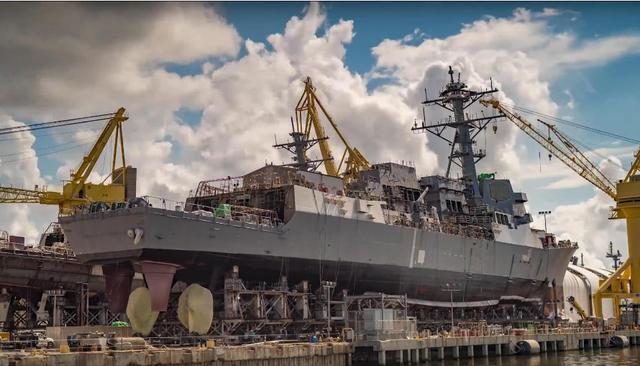 一个驱逐舰的传奇:阿利61伯克级!持续建造30年依然没有终止