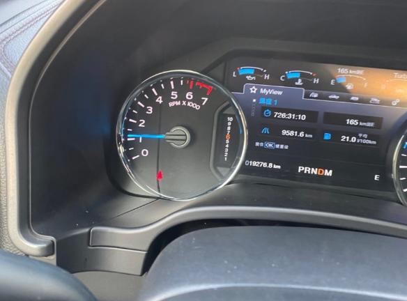 保定小伙花64万买到3.5t福特f150,1.9万公里后晒出仪表盘上油耗