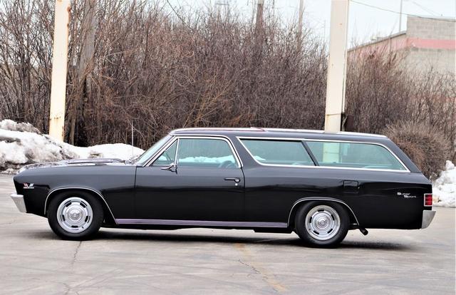 声明它不是灵车,这是当年雪佛兰出的旅行车,目前不足5万美元