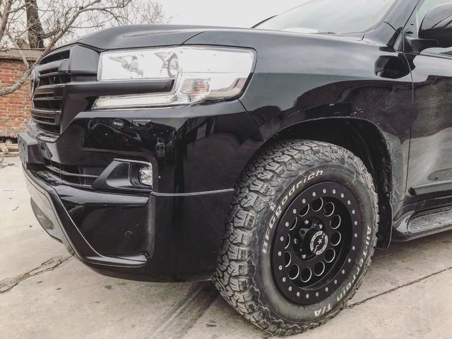 酷路泽5700(黑胖子)提车作业-新浪汽车