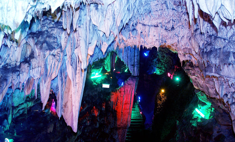 安徽一个少有人知的溶洞景观,有东南第一洞美誉,称天下四绝之一