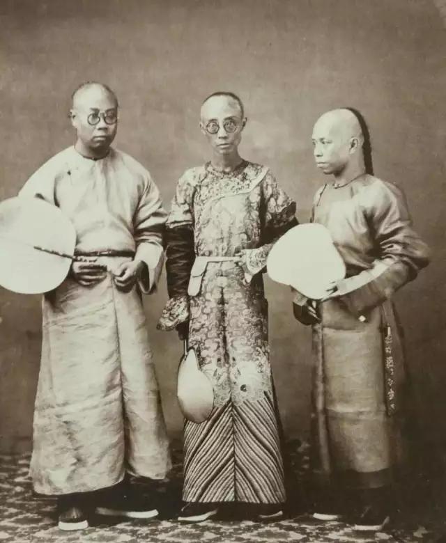 160年前,清朝人是怎样照相的?真让现代人汗颜