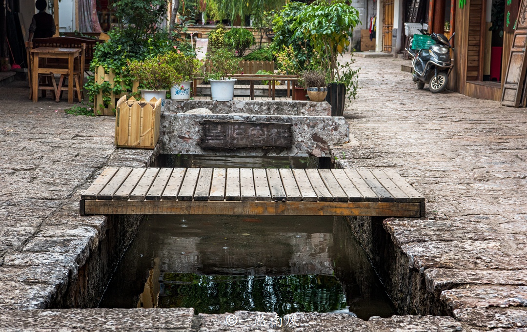 丽江有一口造型奇怪的水井,充分展现先人的智慧|白沙